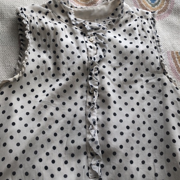 J. Crew off white 100% silk ruffle polka dot tank top. Sz 6 - Picture 5 of 12